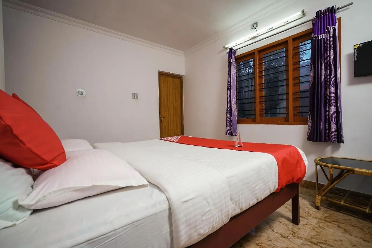 Oyo 10641 Hotel Misty Hills Devikolam 3*,